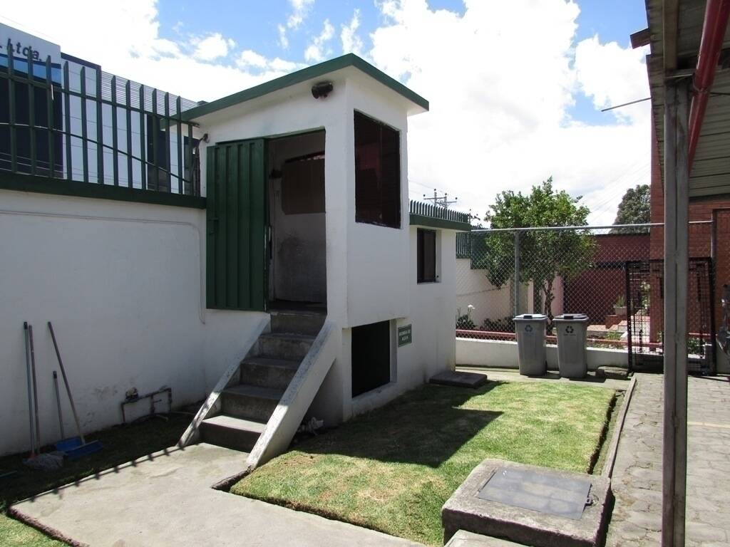 Edificio en Venta Sector Carcelén Industrial