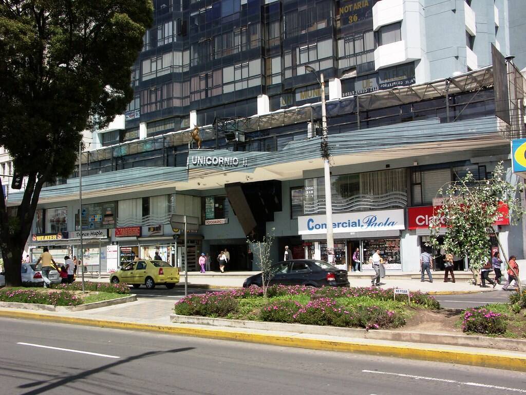 Local comercial 58 m2 en alquiler Centro Comercial El Unicornio