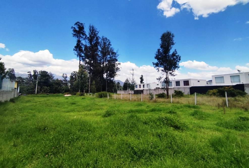 Terreno en venta de 1135m2 en San Rafael - Valle de los Chillos