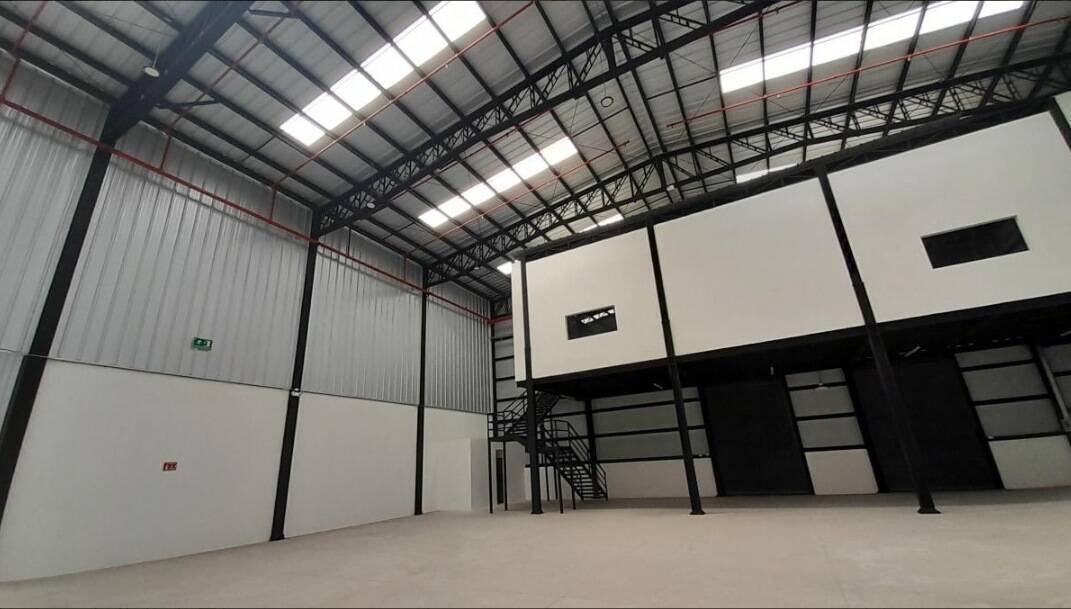 Galpón en venta 1.132 m2 en Pifo Complejo Industrial