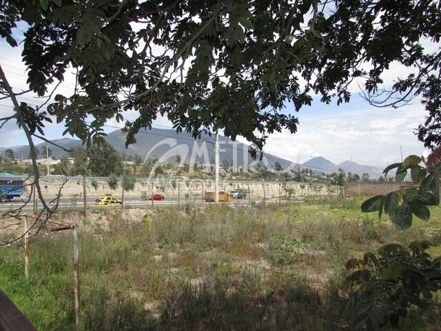 Terreno para Venta en Quito - 2