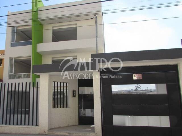 #83 - Departamento para Venta en Quito - P