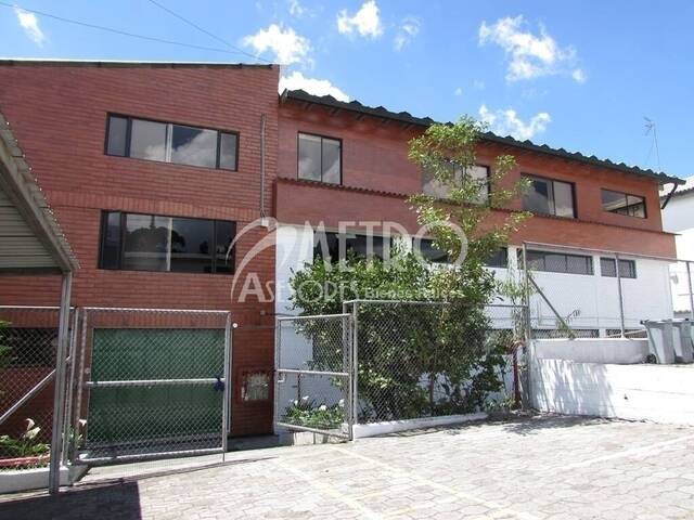 #92 - Edificio comercial para Venta en Quito - P - 2