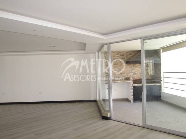 #291 - Departamento para Venta en Quito - P - 2