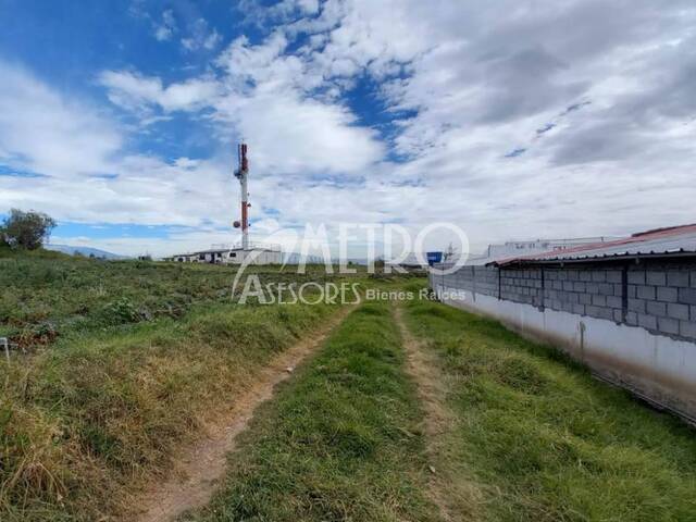 Terreno para Venta en Quito - 5