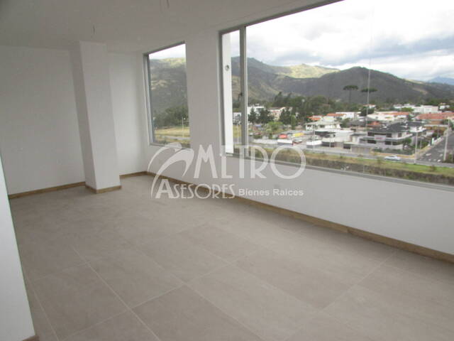 #465 - Departamento para Venta en Quito - P - 2