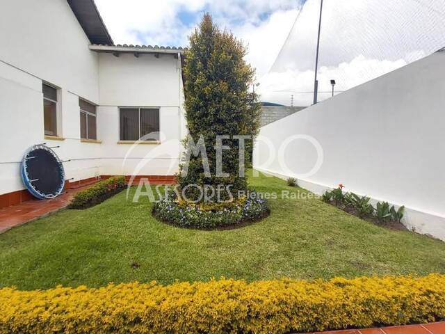 #487 - Casa para Venta en Quito - P - 3