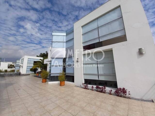 #511 - Casa para Venta en Quito - P - 1