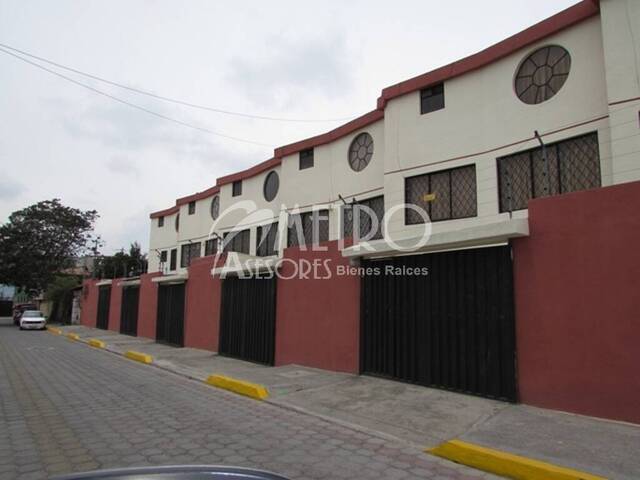 #606 - Casa para Alquiler en Quito - P - 1