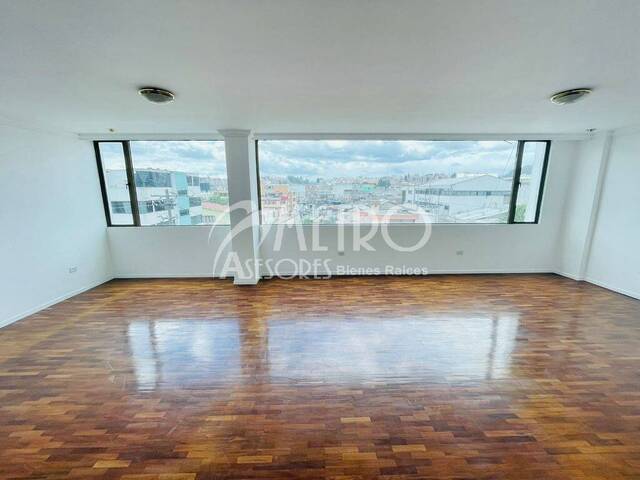 #628 - Departamento para Venta en Quito - P - 2