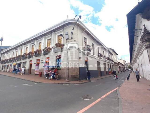 #659 - Casa Rentera para Venta en Quito - P - 2