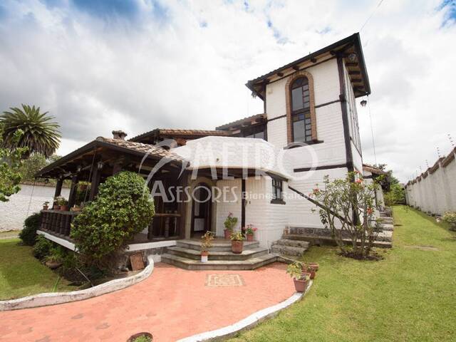 #675 - Casa para Alquiler en Quito - P - 1
