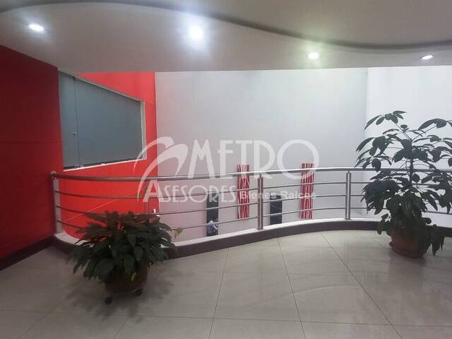 #647 - Oficina para Venta en Quito - P - 3