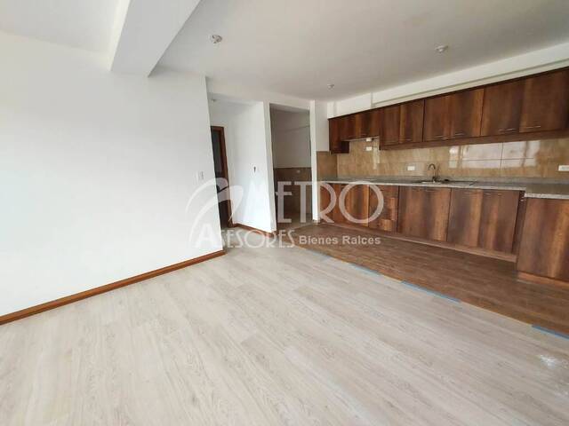 #776 - Suite para Venta en Quito - P - 3