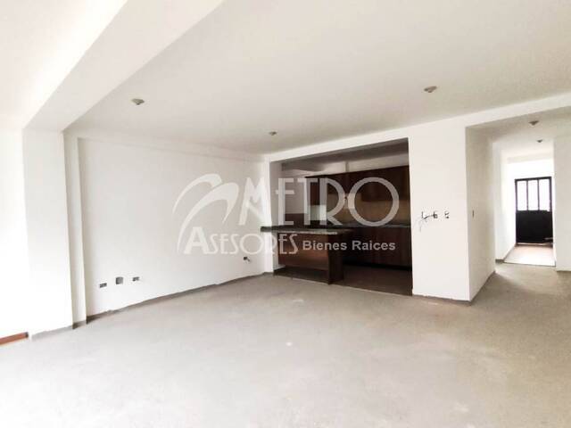 #780 - Departamento para Venta en Quito - P - 2