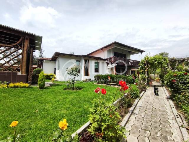 #807 - Terreno para Venta en Quito - P - 2