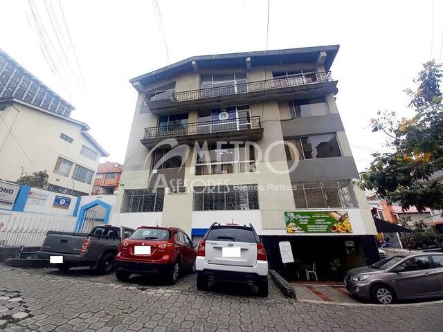 #820 - Edificio comercial para Venta en Quito - P - 1