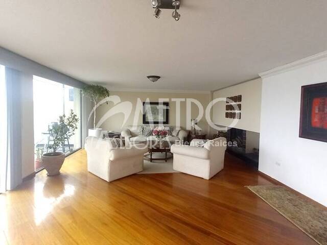 #821 - Departamento Dúplex para Venta en Quito - P - 1