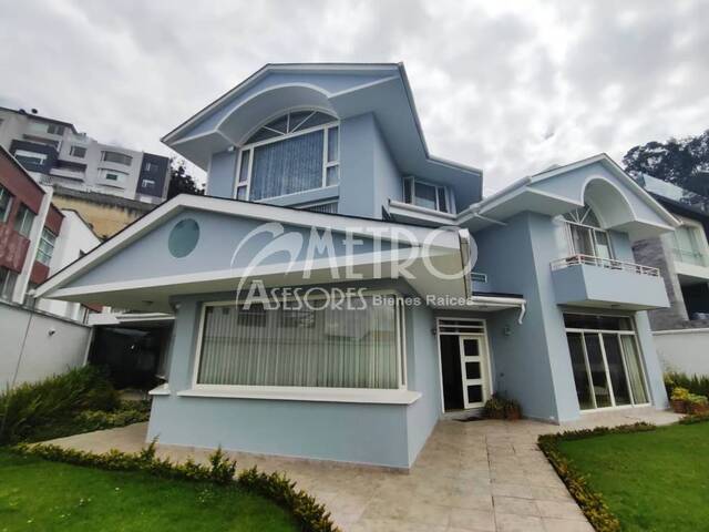#838 - Casa para Venta en Quito - P - 1