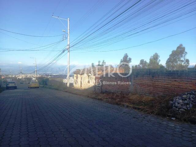 #841 - Terreno para Venta en Quito - P