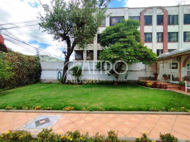 #894 - Terreno para Venta en Quito - P