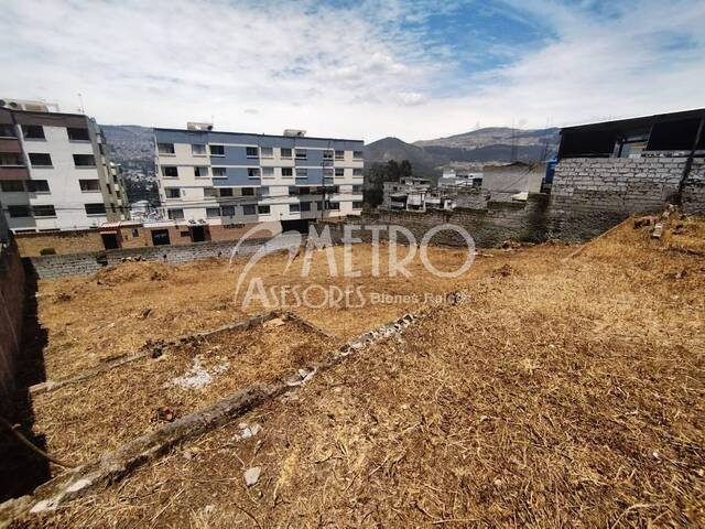 #902 - Terreno para Venta en Quito - P - 1