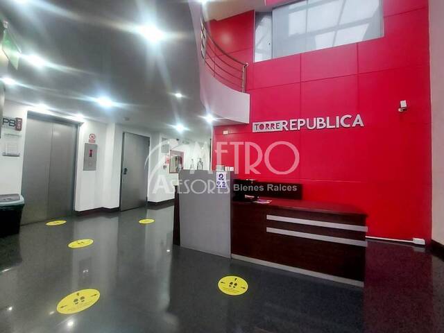 #913 - Oficina para Alquiler en Quito - P - 2