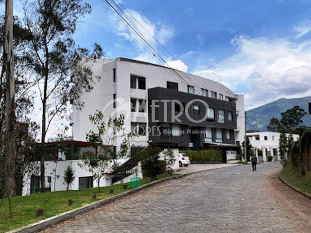 #930 - Suite para Venta en Quito - P - 2