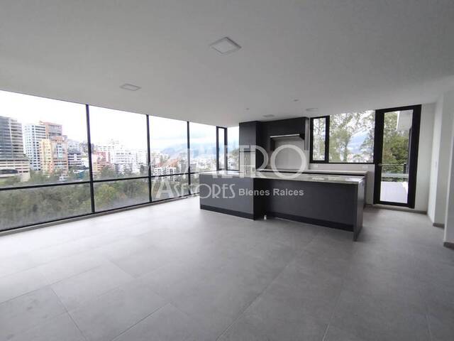 #940 - Departamento para Venta en Quito - P