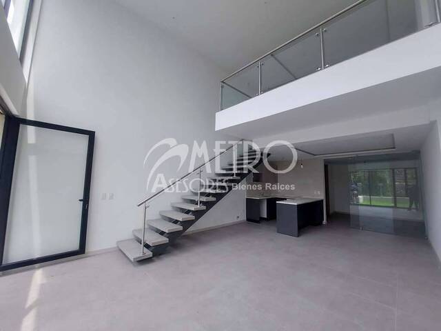 #942 - Loft para Venta en Quito - P - 1