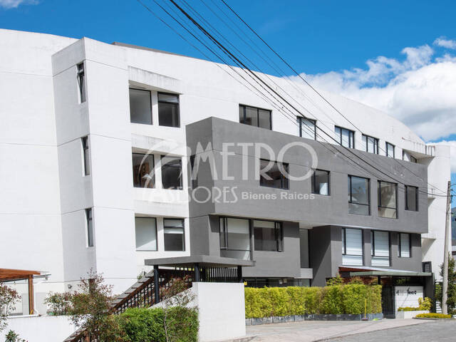 #943 - Departamento para Venta en Quito - P