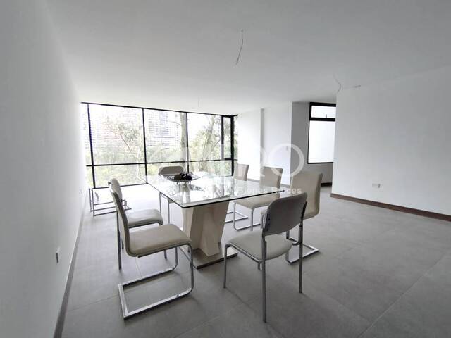 #945 - Departamento para Venta en Quito - P - 3