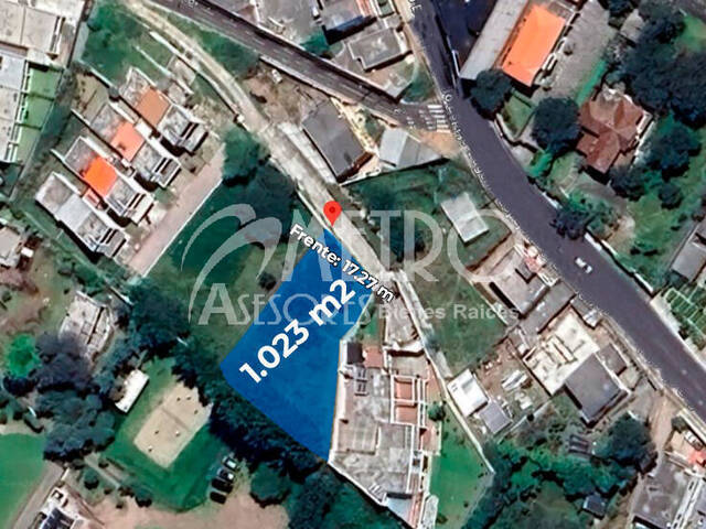 #979 - Terreno para Venta en Quito - P