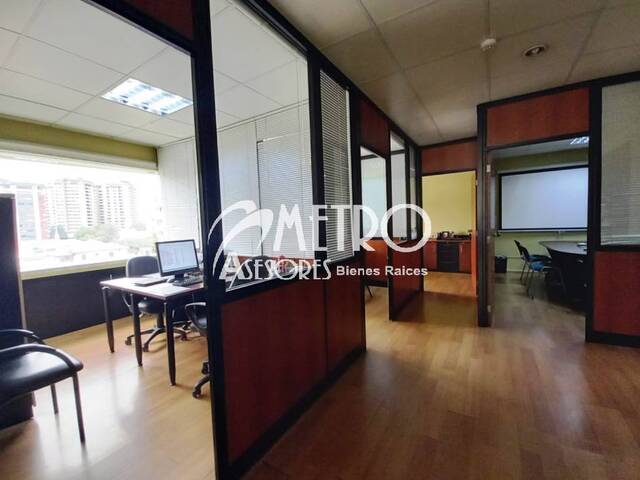 Oficina para Venta en Quito - 4