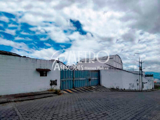 #1066 - Terreno para Venta en Quito - P - 1