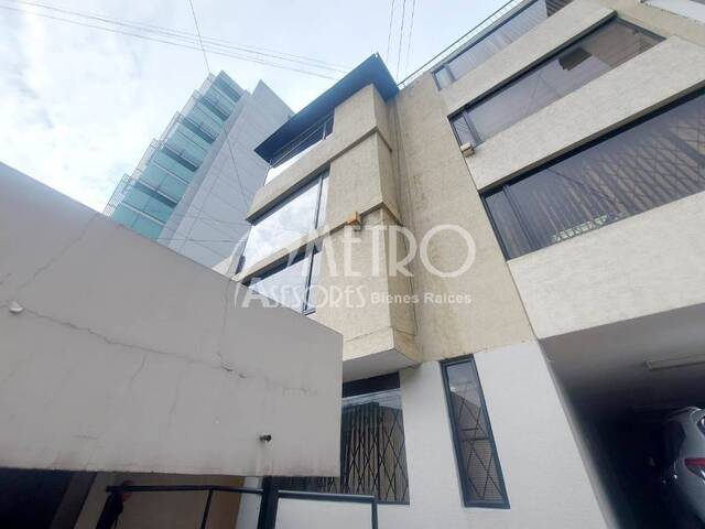 #1080 - Oficina para Venta en Quito - P - 1