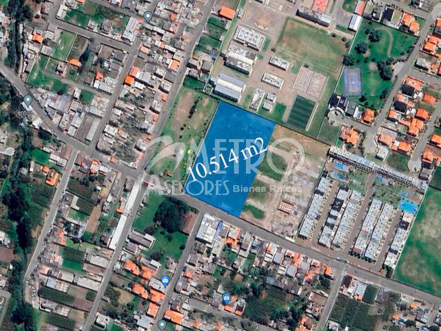 #912 - Terreno para Venta en Quito - P