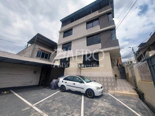 #1139 - Edificio para Venta en Quito - P