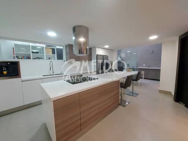 #1143 - Departamento para Venta en Quito - P