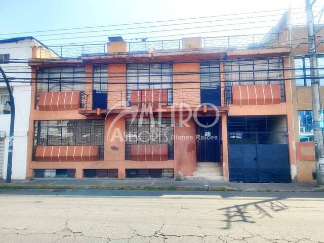 #1216 - Terreno para Venta en Quito - P