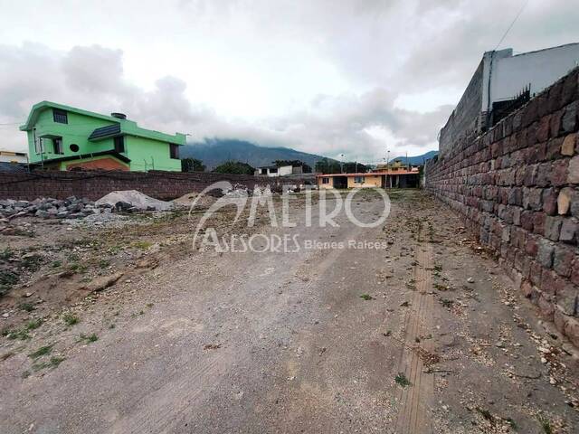 #1218 - Terreno para Venta en Quito - P