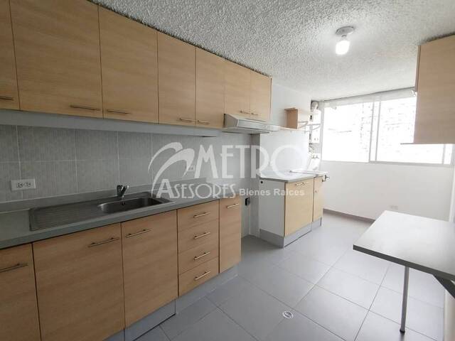 #1174 - Departamento para Alquiler en Quito - P