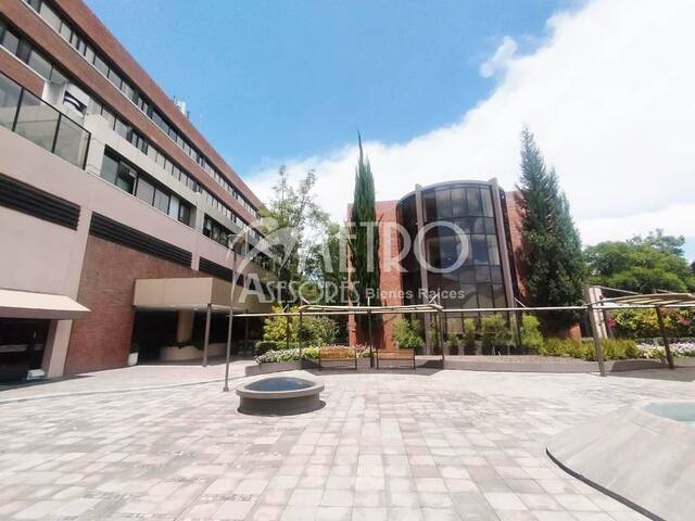 #1247 - Consultorio para Venta en Quito - P