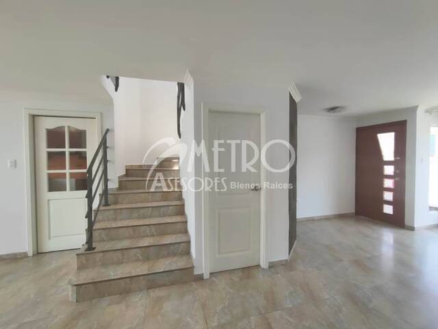 Casa para Venta en Quito - 4