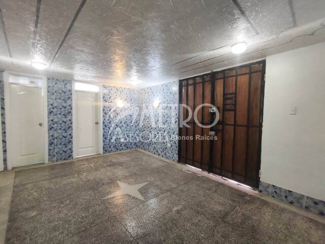 #1324 - Bodega para Alquiler en Quito - P