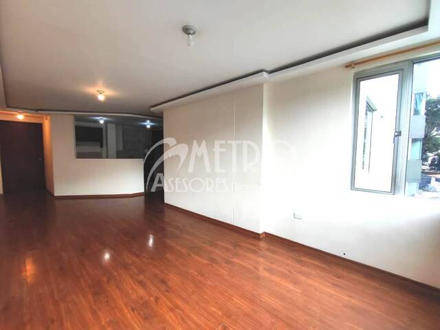 #1325 - Departamento para Venta en Quito - P