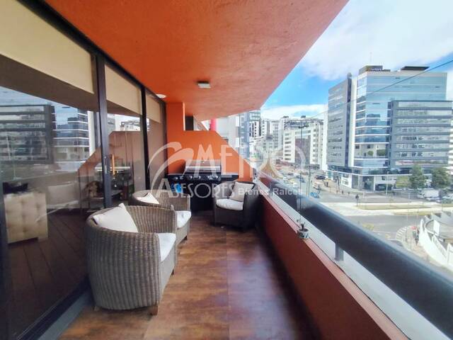 Venta en La Carolina - Quito