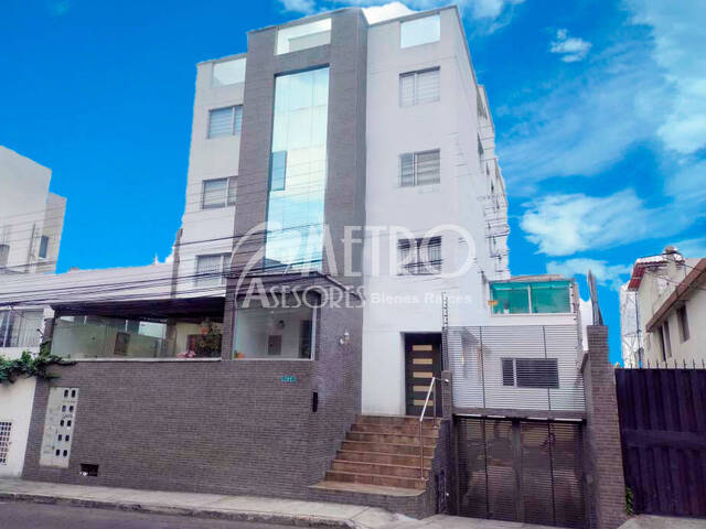 #1353 - Departamento para Venta en Quito - P