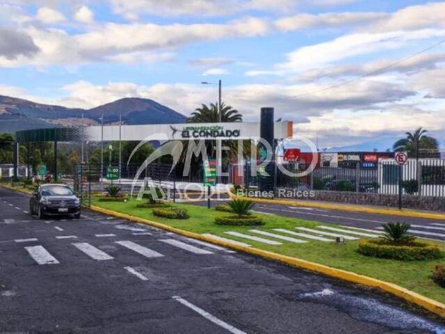 #1365 - Terreno para Venta en Quito - P