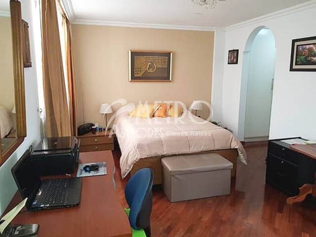 #1369 - Departamento para Venta en Quito - P